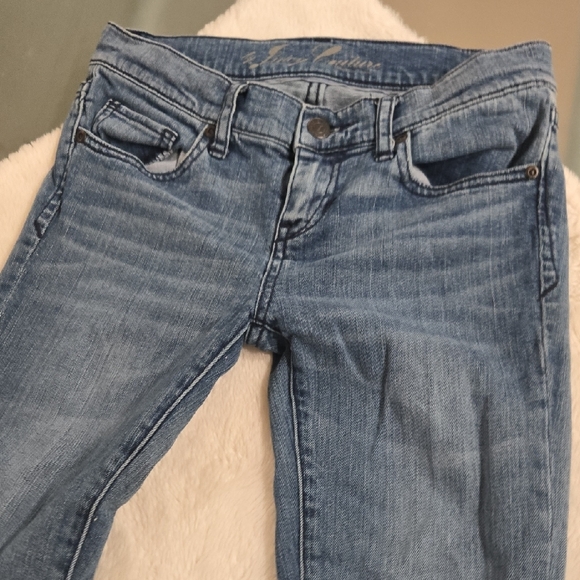 Juicy Couture Blue Jeans with Gold Embroidery - Picture 7 of 13